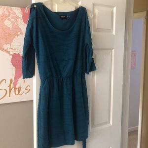 Guess size 6 teal dress buttons on the sleeves